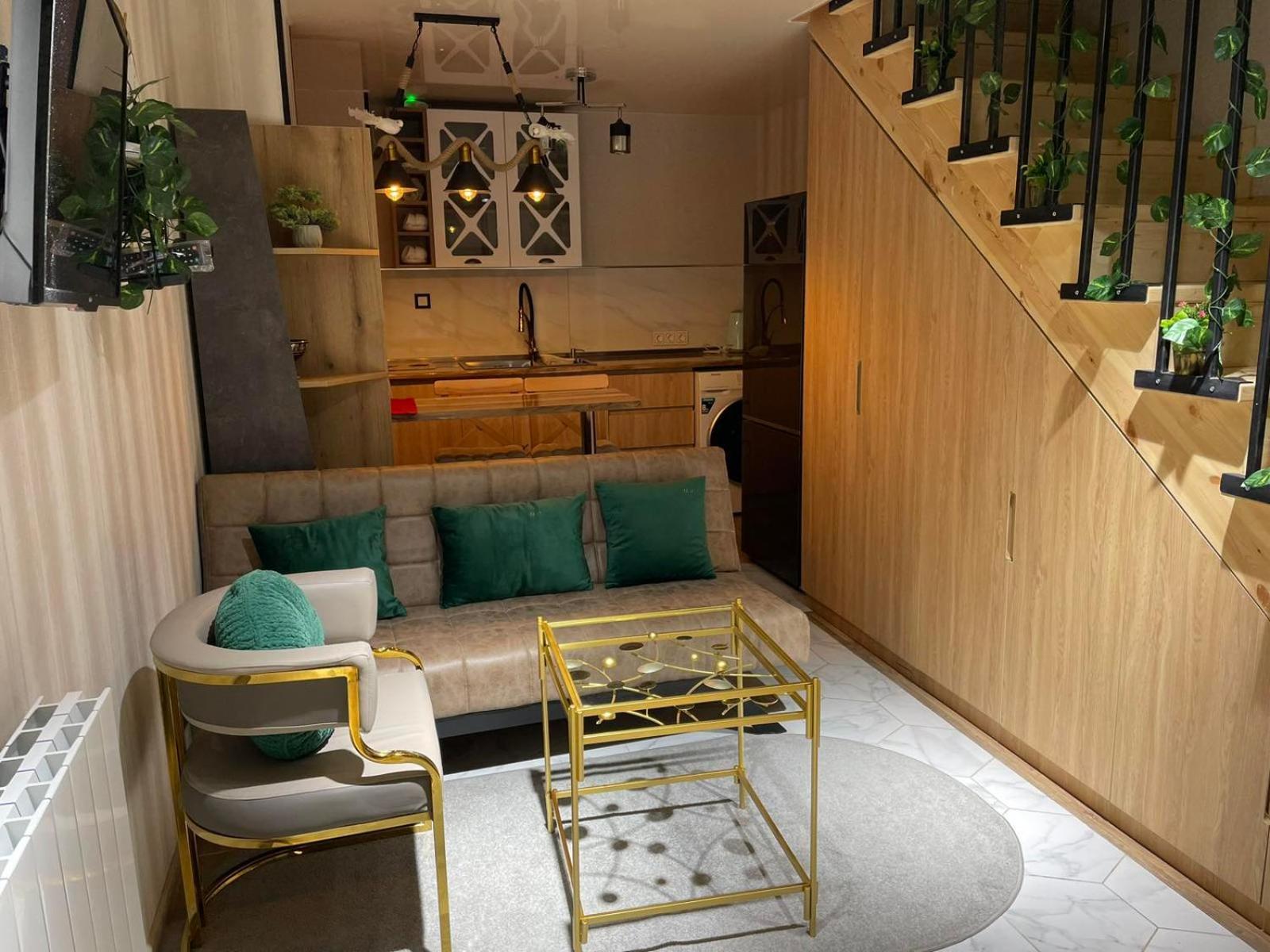 Apartment Maries